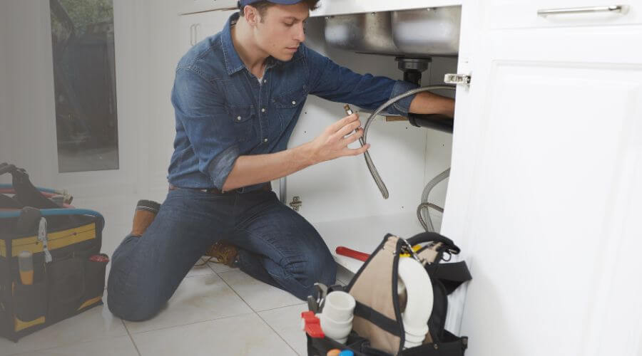 Local water heater installation in Alanreed, TX